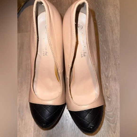 Used heels - Picture 1 of 3